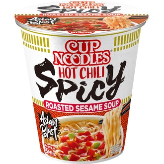Nissin Cup Noodles Hot Chili Spicy pikanuudelikeitto 66g kalorit ja ravintosisältö