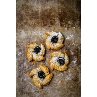 Fazer Leipurit luumutähtitorttu 4 kpl kalorit ja ravintosisältö - 439 kcal