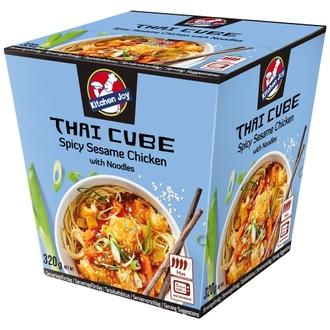 Kitchen Joy Thai-Cube Spicy Sesame -kanaa ja nuudeleita pakasteateria 320g kalorit ja ravintosisältö